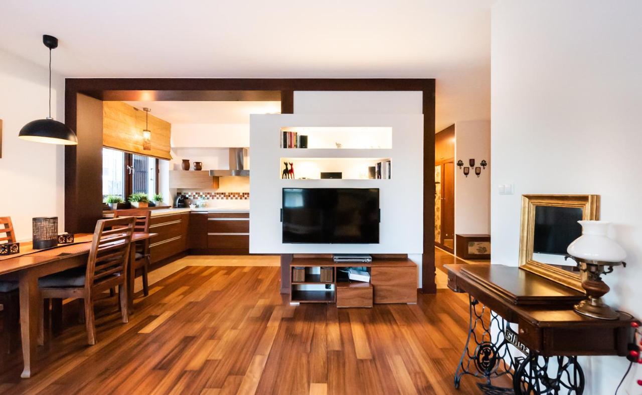 Bemowo Green Wood Apartment Warschau Exterior foto